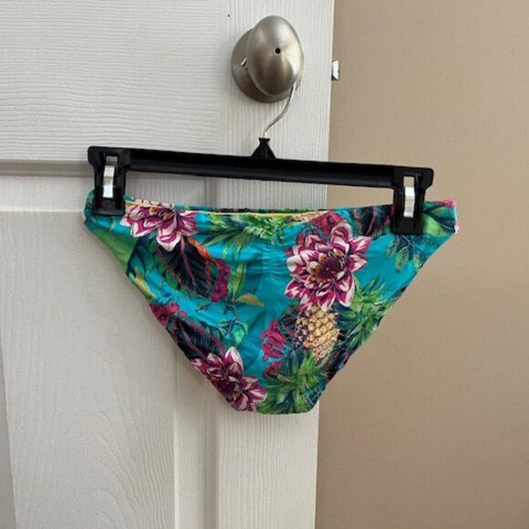 PilyQ Bikini Size Small - Coverup One Size - Picture 4 of 8